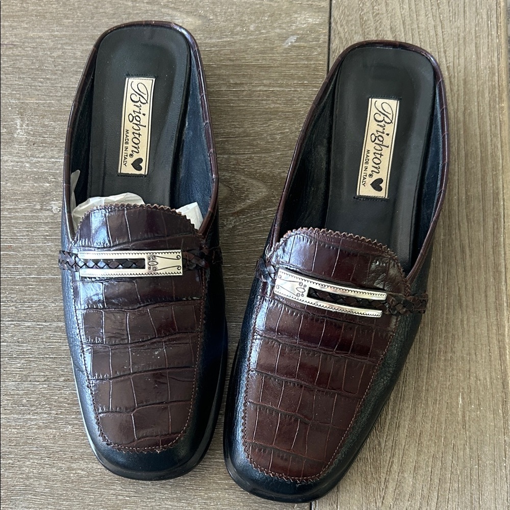 Brighton Women’s Dark Brown Croc-Embossed Leather Slip-On Loafers